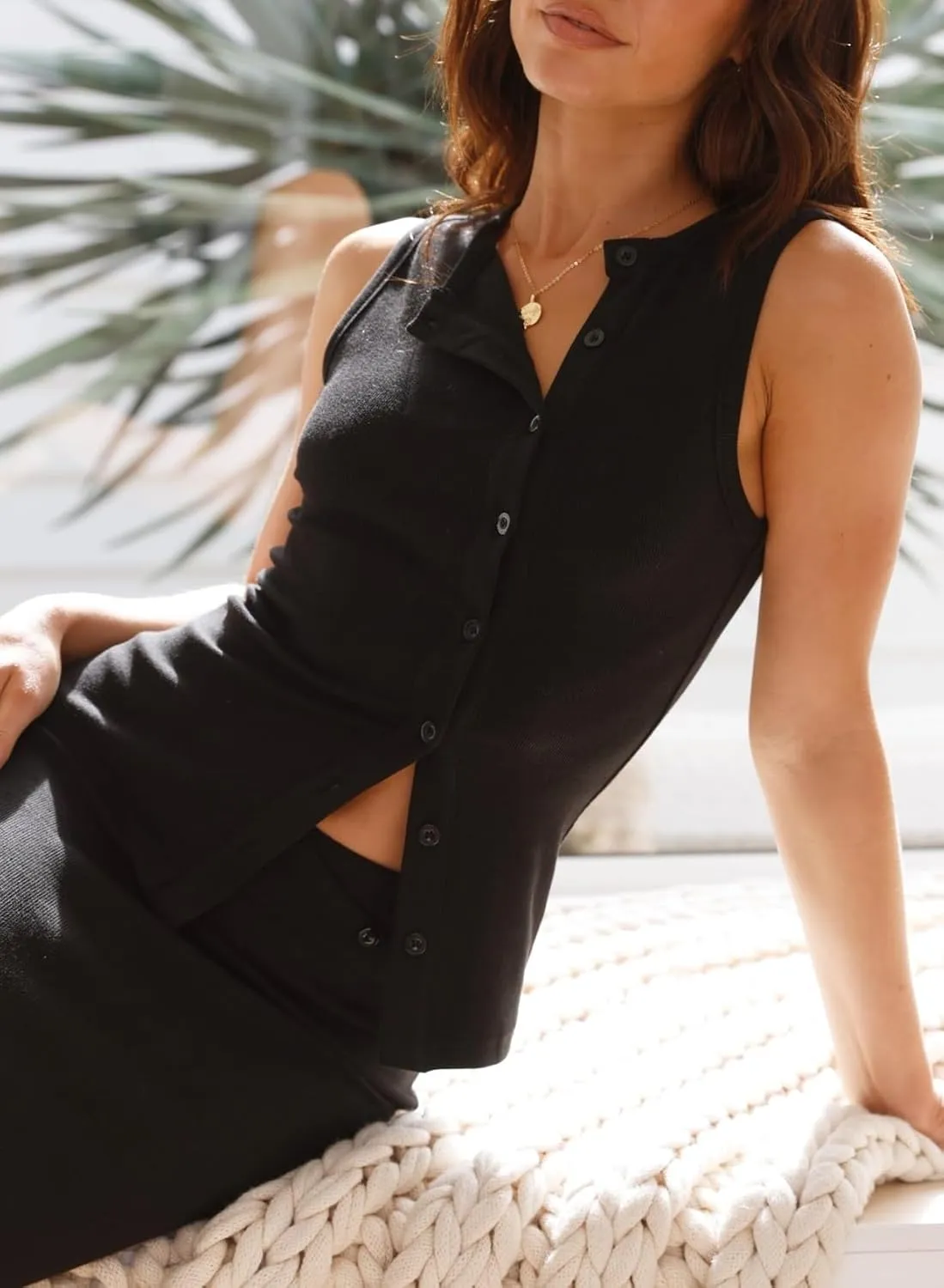 Women Button Down Tank Vest Casual Slim Fit Sleeveless Ribbed Knit Shirt Y2k Skinny Going Out Crewneck Tank Crop Top