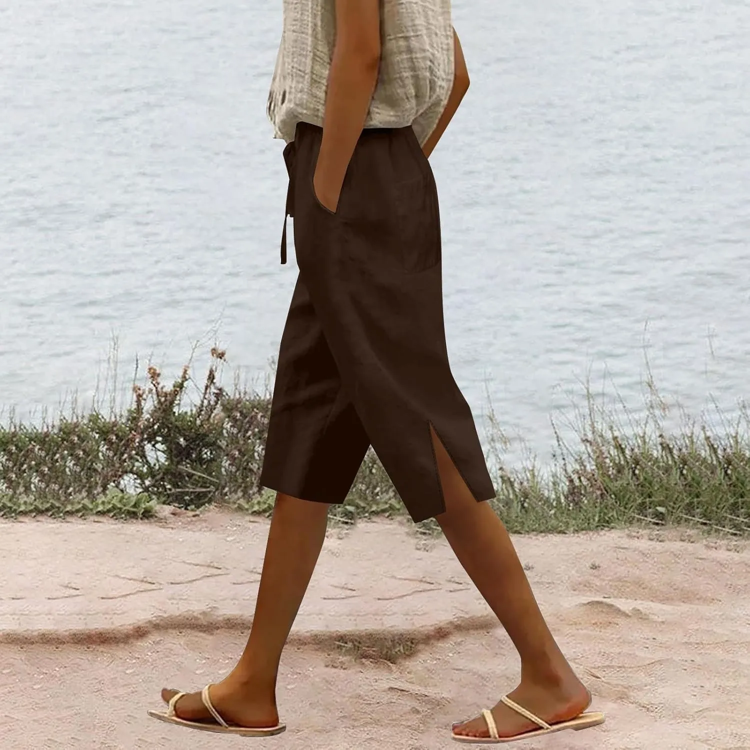 Womens Summer Bermuda Linen Shorts Knee Length Lightweight Loose Summer Casual Shorts with Pockets